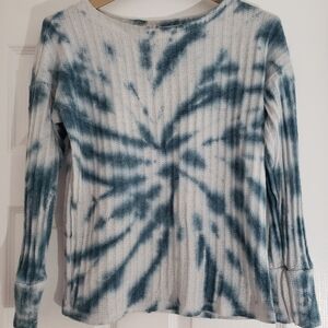 Cupio Blue and White Long Sleeve Tee